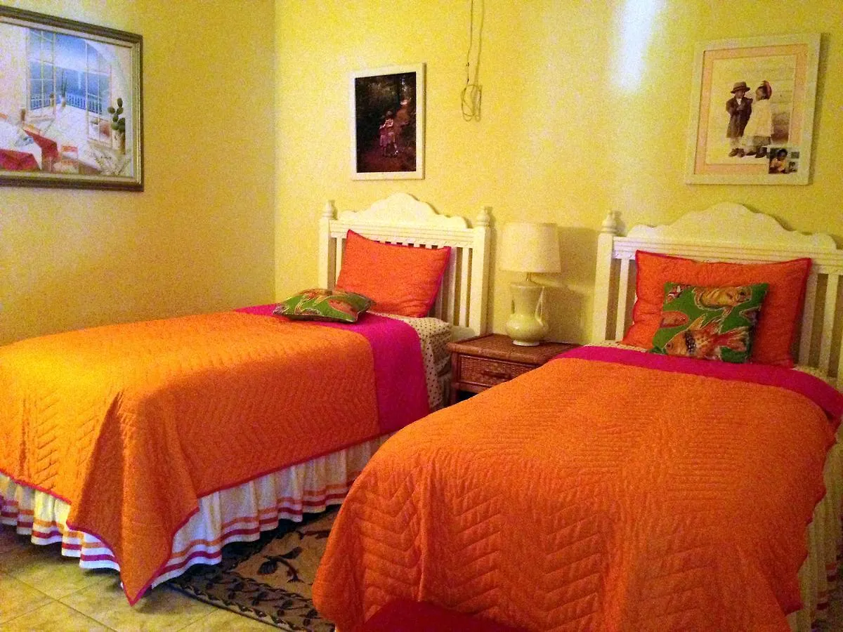 Jannetta'S @Whimhill Bed & Breakfast Negril Jamaica